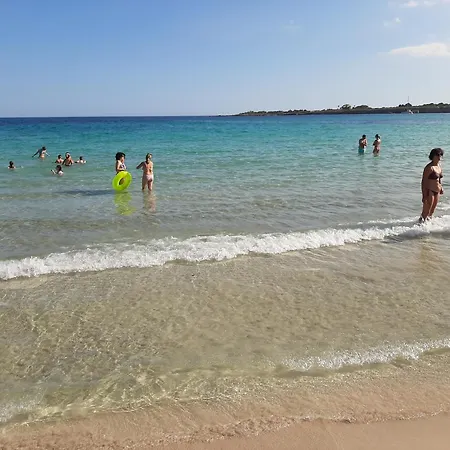 Tea Con Piscina A Pochi Passi Dal Mare 别墅