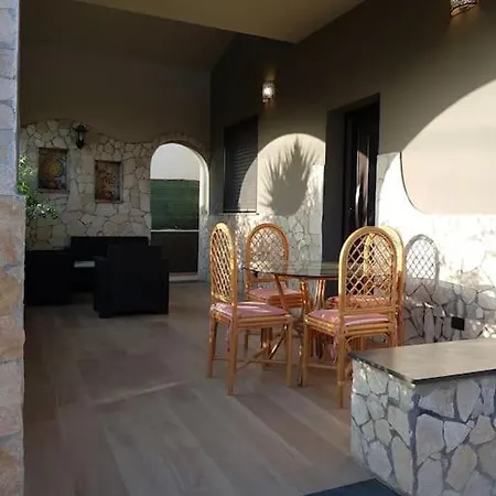 Tea Sr Con Jacuzzi E Piscina Privata Villa *