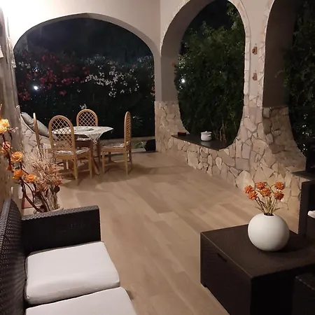Villa Tea Sr Con Jacuzzi E Piscina Privata Fontane Bianche